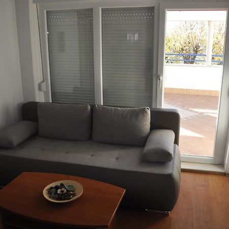 Apartment Katnic 1-2-3 ซริกเวนิซา ภายนอก รูปภาพ